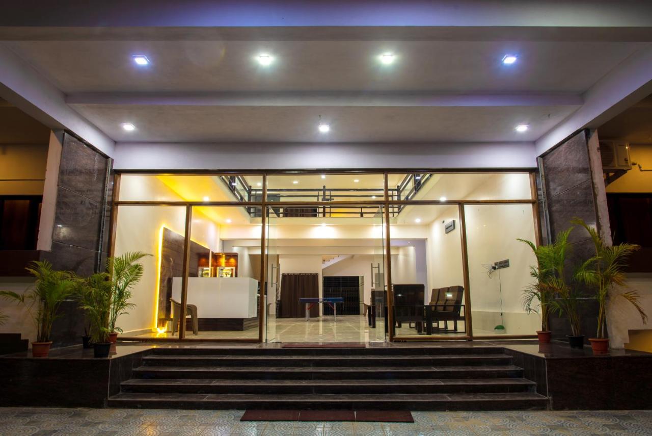 Mastiff Select Terrain Dandeli Hotel Екстериор снимка