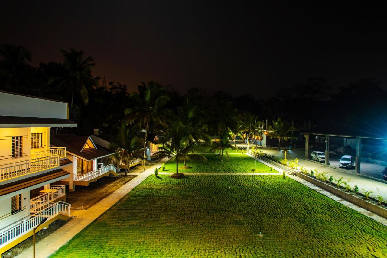 Mastiff Select Terrain Dandeli Hotel Екстериор снимка