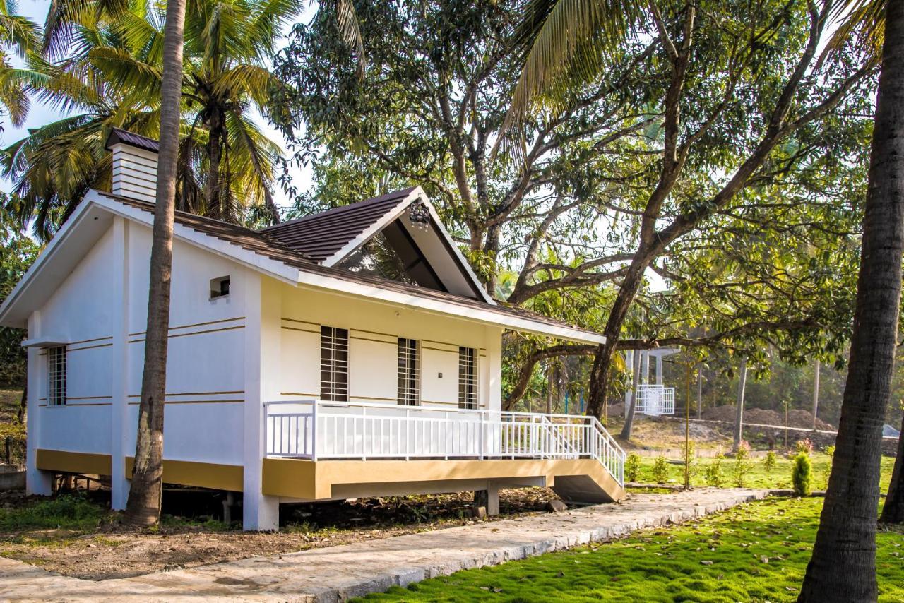 Mastiff Select Terrain Dandeli Hotel Екстериор снимка