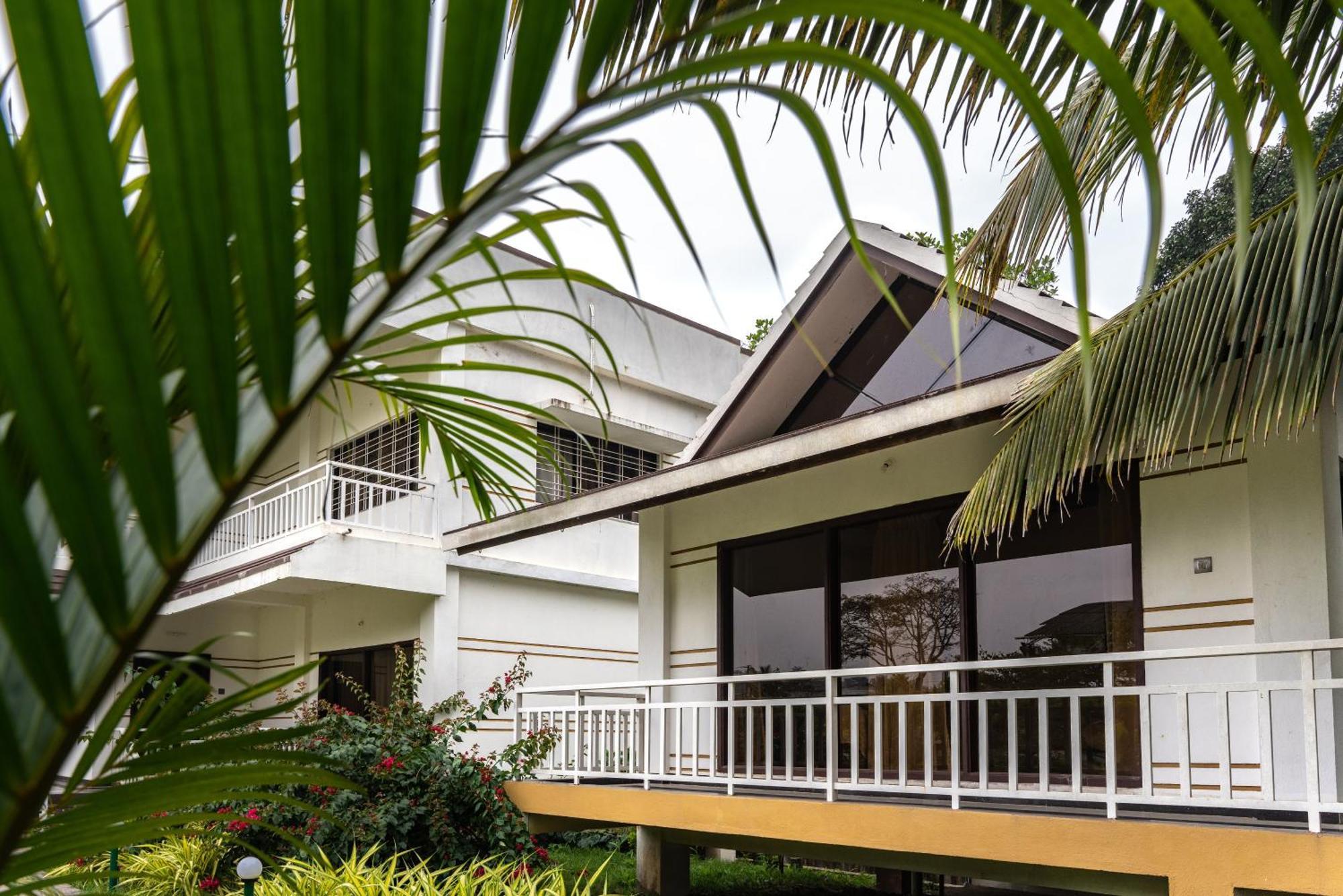 Mastiff Select Terrain Dandeli Hotel Екстериор снимка